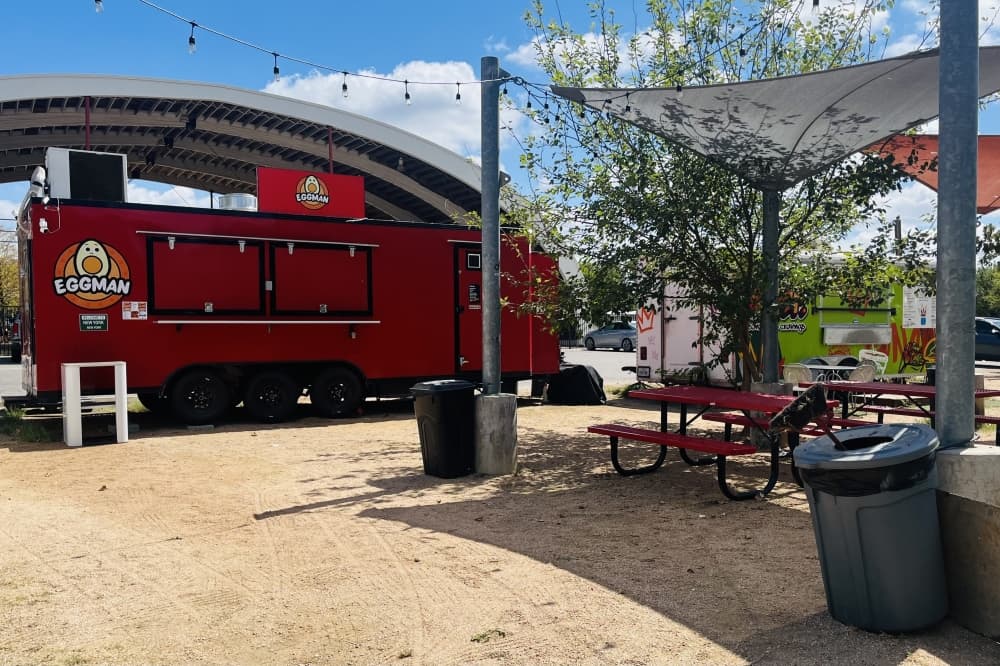 From breakfast sandwiches to sushi: Check out 10 business updates in East Austin