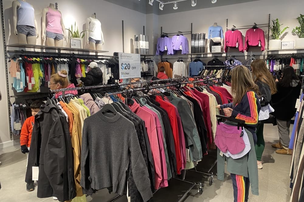 Lululemon brings technical activewear to Round Rock Premium Outlets