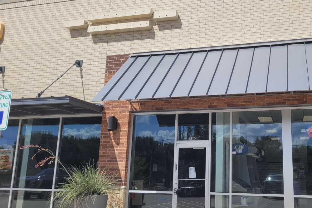 The store front of the former Buffalo Wild Wings Go location in Keller