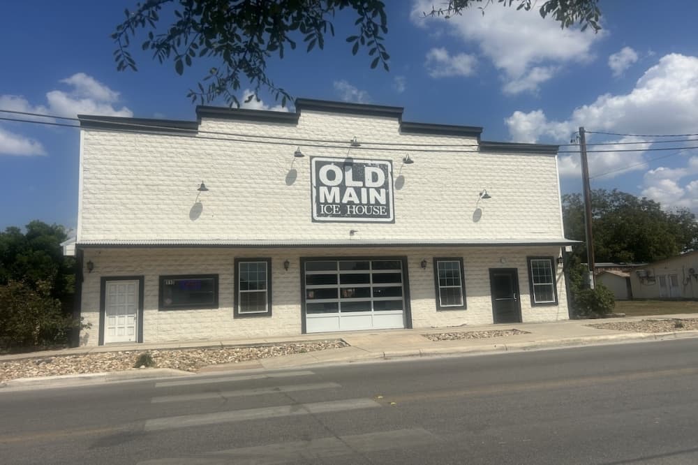Old Main Ice House celebrates 10 years in Cibolo