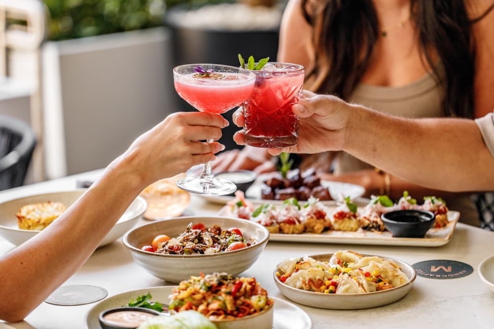 An image of some of the doos and drinks served. 