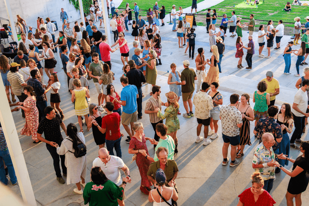 Gift markets and annual runs: 11 events to enjoy the fall season this November