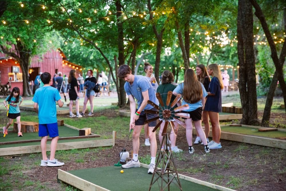 Wayback Barn offers rustic retreat, 'old-fashioned fun' in McKinney
