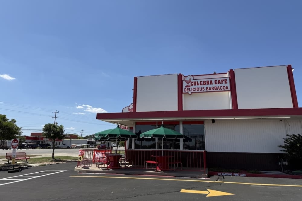 Culebra Cafe now serving tacos, tortas and more in Universal City