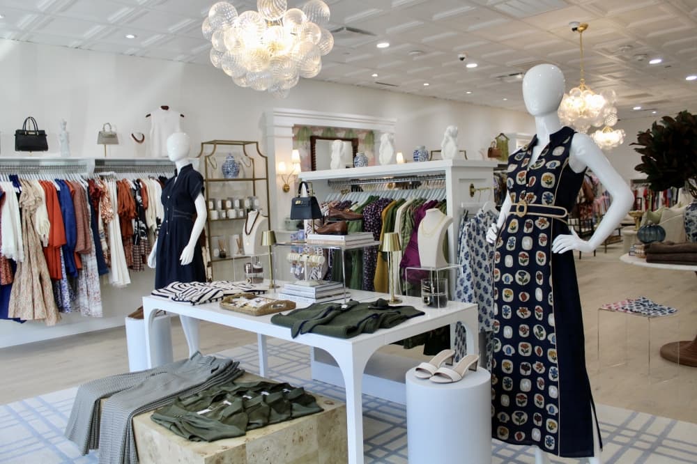 Monkee’s of The Woodlands offers contemporary and modern clothing