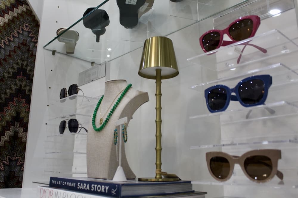 Monkee’s of The Woodlands carries accessories including sunglasses and jewelry. (Jovanna Aguilar/Community Impact)