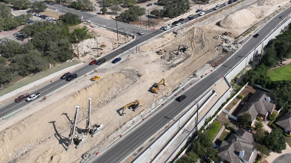 Crews are currently working to excavate Cedar Street Bridge. (Courtesy Texas Department of Transportation)