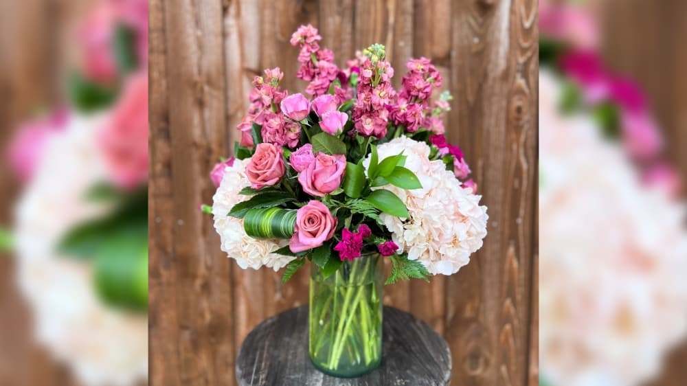 Colleyville Florist offers flower arrangements, hosts classes in The Village