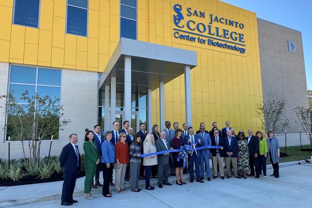 San Jacinto College Center for Biotechnology now offering life sciences training at Generation Park