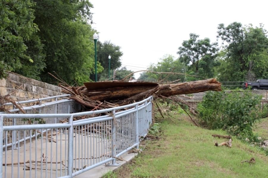Portion of South San Gabriel River Trail temporarily closed for debris cleanup in Georgetown