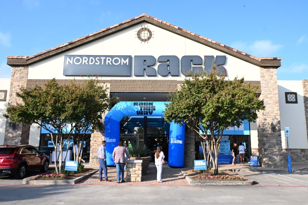 Nordstrom Rack opens new Flower Mound store