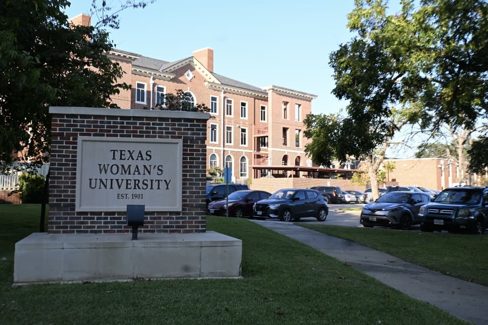 TWU enrollment, merit scholarship numbers grow
