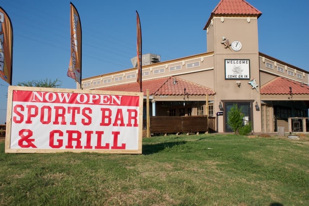 Saddle Up Restaurant & Rodeo serves southern fare, hosts live music in Denton