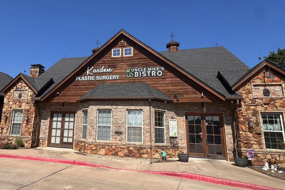 Uncle Mike's Bistro in Argyle extends hours, adds new late night menu items
