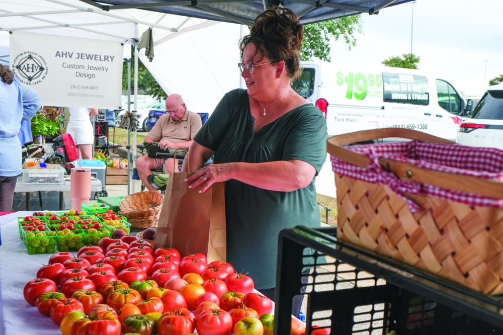 Local farmers and artisan markets growing