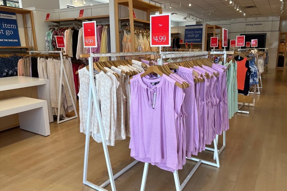 Lands’ End to close Frisco store