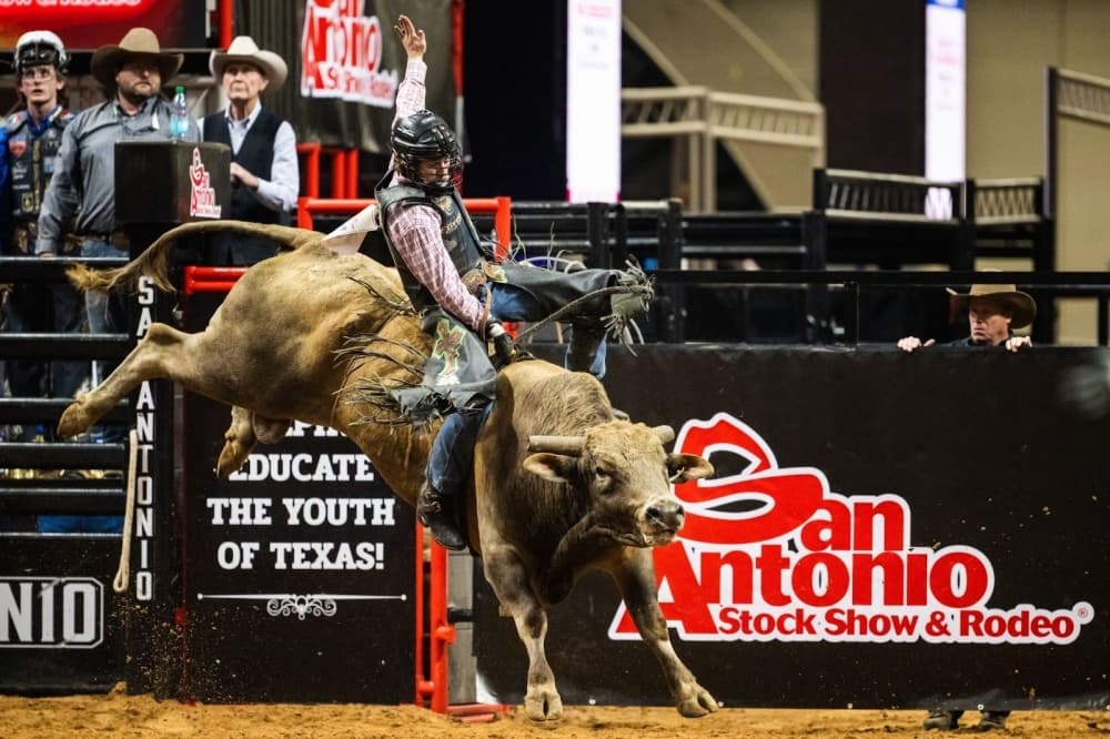 Bexar County tourist tax looks to fund rodeo expansion, Spurs arena