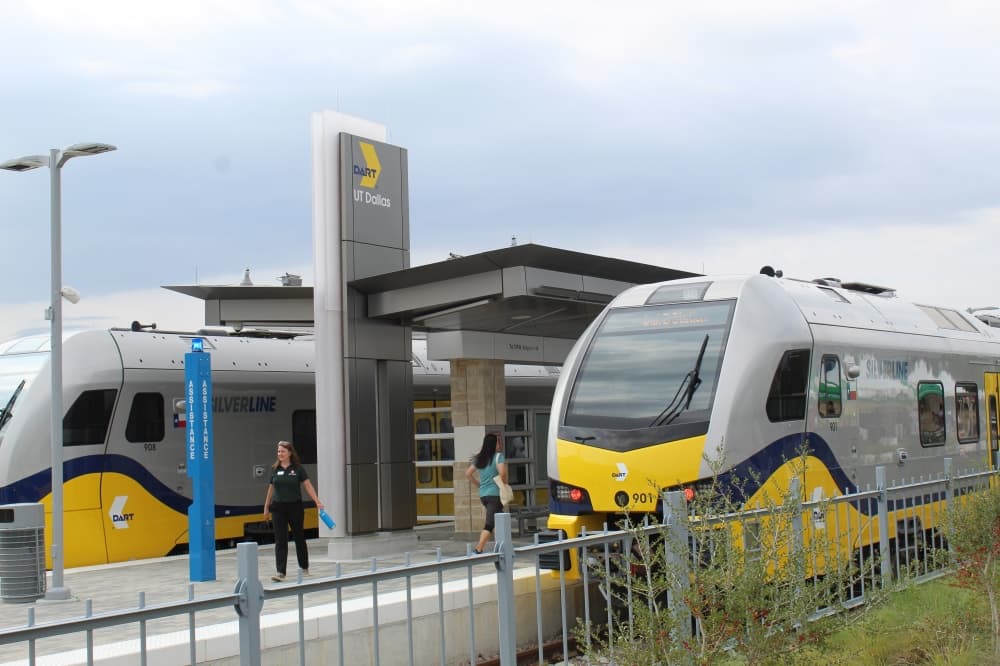 DART Silver Line Station at UT Dallas holds opening ceremony