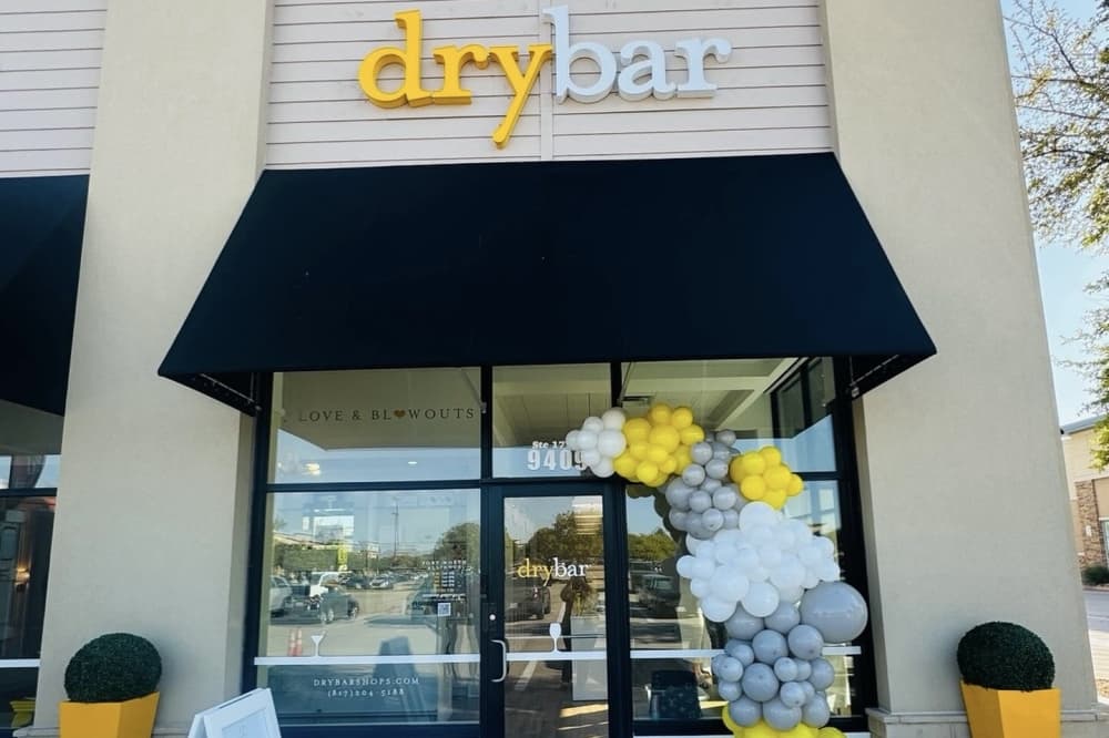 Drybar salon offers blowouts in north Fort Worth