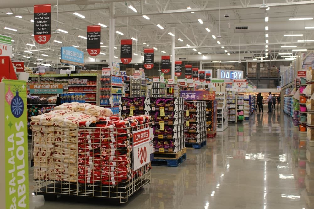 FIRST LOOK: H-E-B now offering groceries in Jordan Ranch