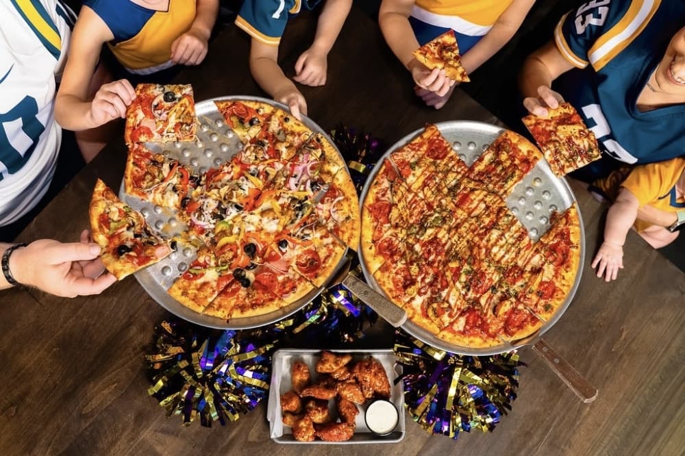 Crust Pizza Co. officially reopens new Durham Drive location in the Heights