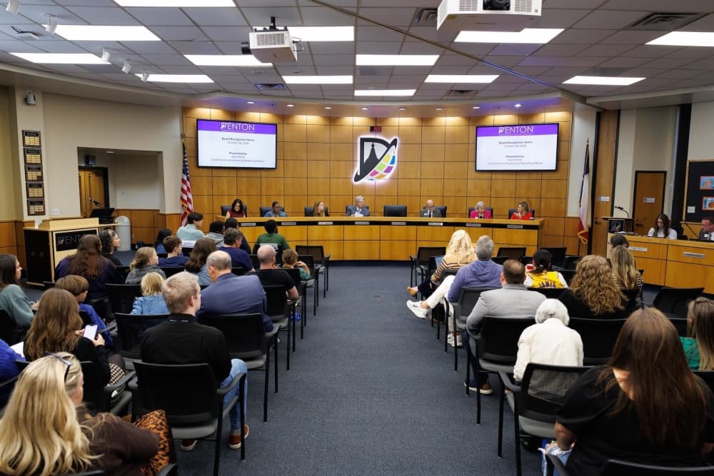 Denton ISD officials' bond refinancing saves $6.6M for taxpayers
