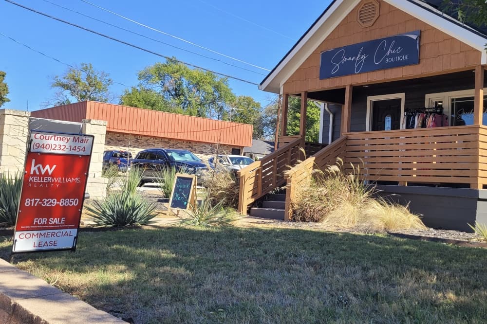 Swanky Chic to close Keller store, transition to online sales