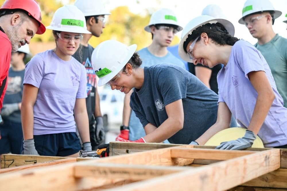 20 places to volunteer at around the Conroe, Montgomery area