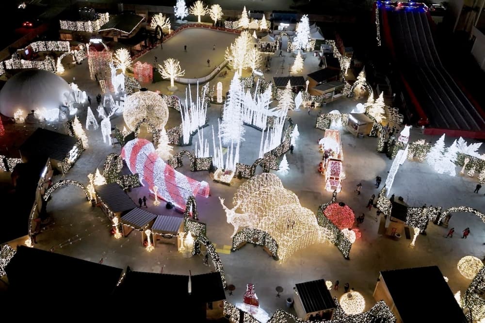 Presented by Coca-Cola, Classic Christmas has pop-ups across the country. (Courtesy Classic Christmas)