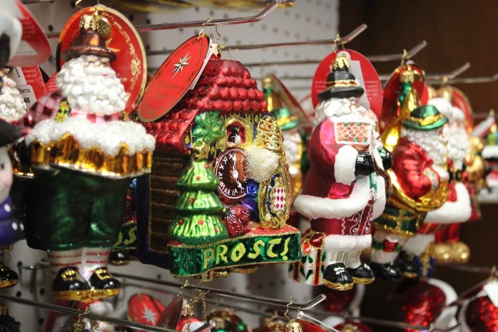 Santa's Sleigh Christmas Shoppe keeps New Braunfels stocked with holiday supplies year-round