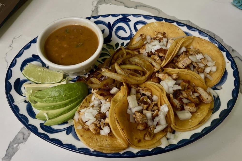 plate of street tacos