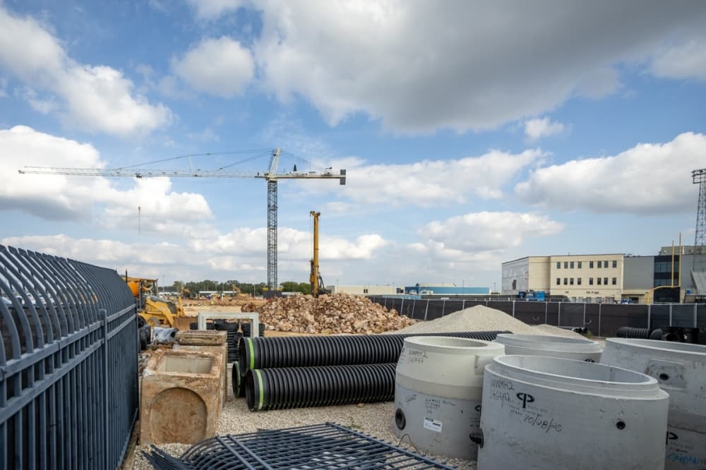 New Braunfels ISD spends $452K on furniture for high school reconstruction