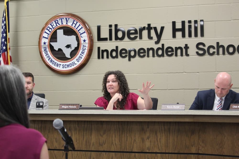 Liberty Hill ISD approves staff pay raises, stipends following passage of tax-rate election