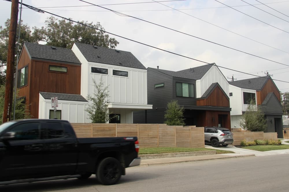 Austin's HOME policy spurs hundreds of housing units in 1st year; cost, displacement trends unclear