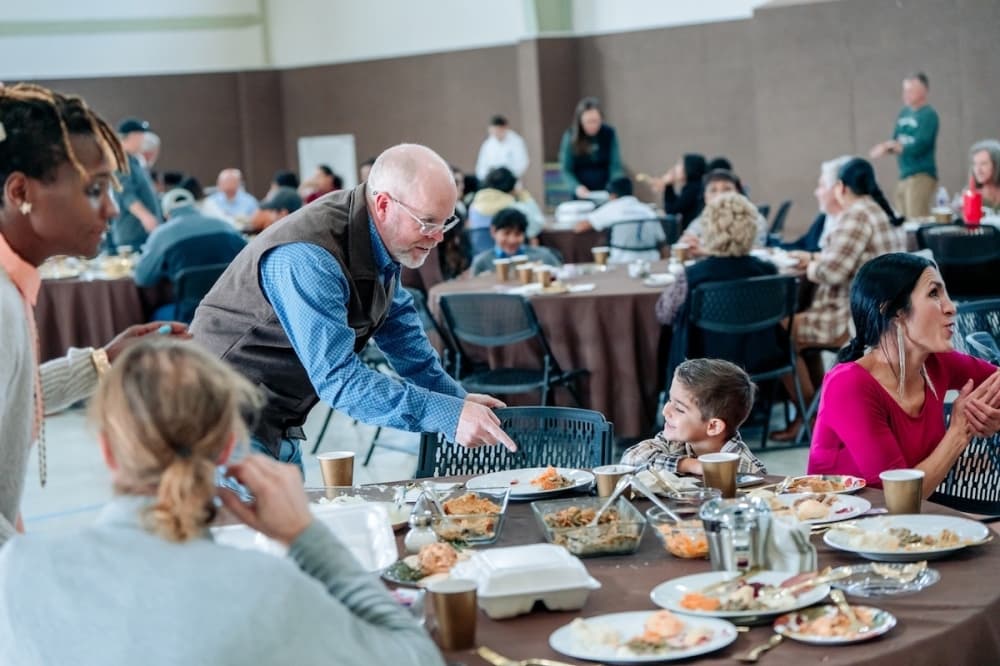 Organizations providing free Thanksgiving meals in the Austin area