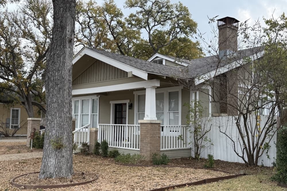 2 banks, 2 coffee shops: 4 businesses now open in Boerne this spring