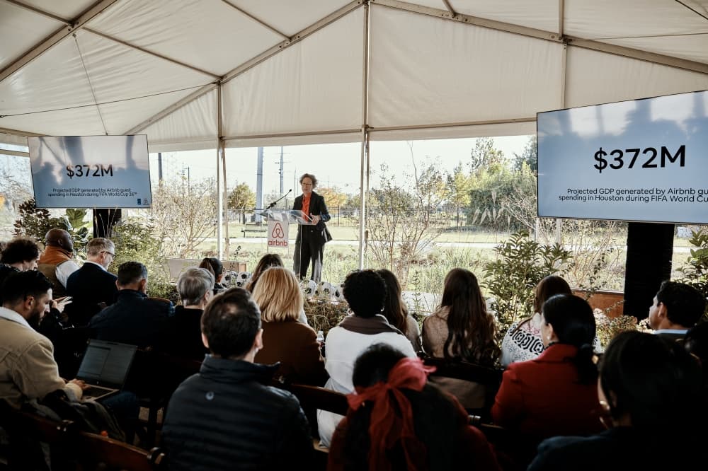 Airbnb donates $1M to Houston to create a 14-mile transit loop to connect key FIFA World Cup 26 venues