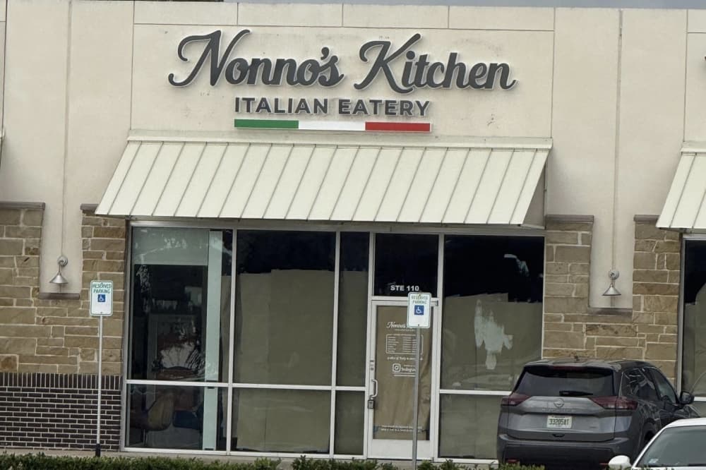 exterior of an italian restaurant