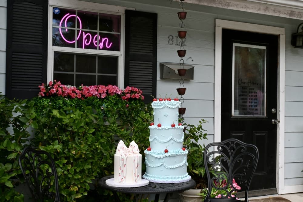 Craved Creations is located in League City's historic district. (Roo Moody/Community Impact)