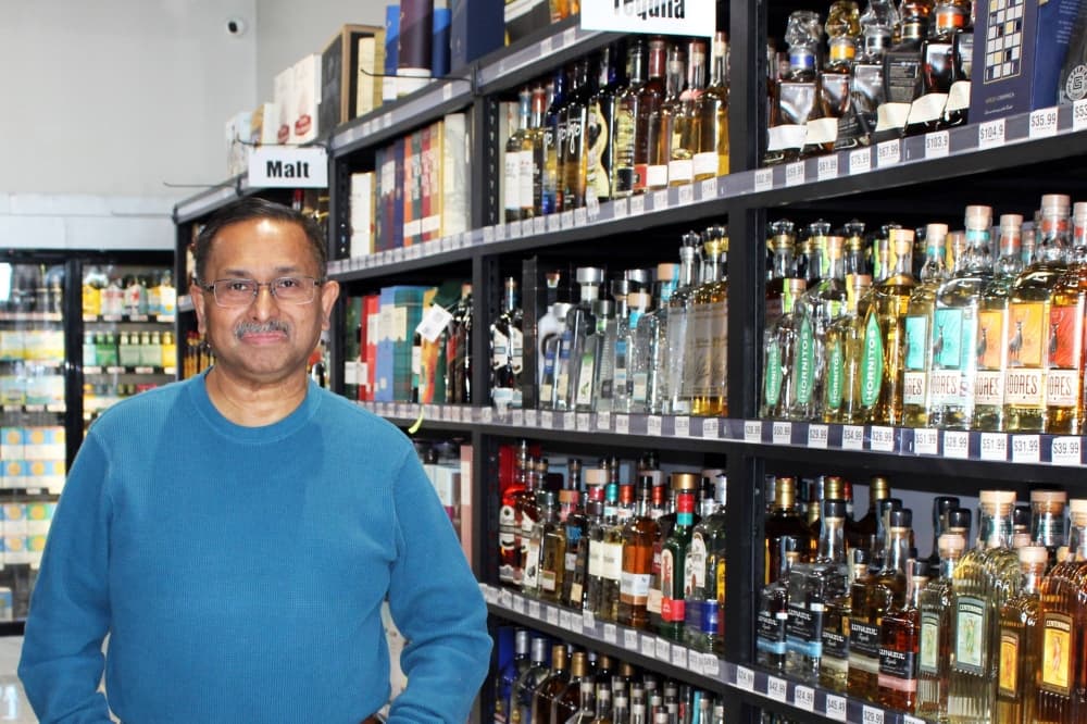 Fizz Wine & Liquor sells alcohol in McKinney