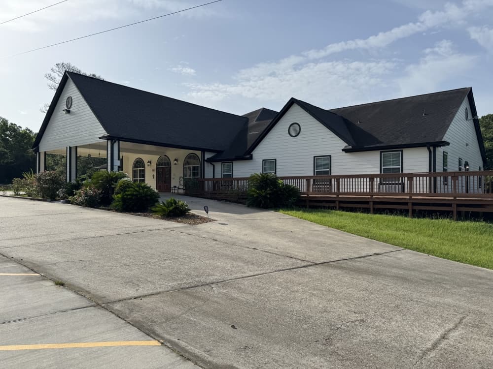 New assisted living facility opens in Montgomery