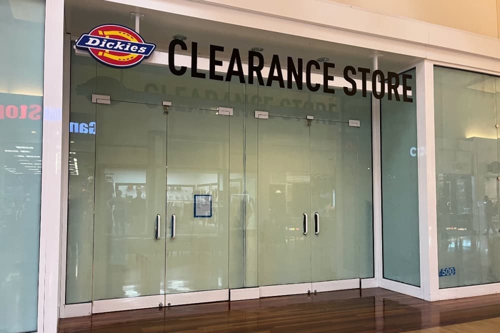 Dickies Clearance Store closes in Grapevine
