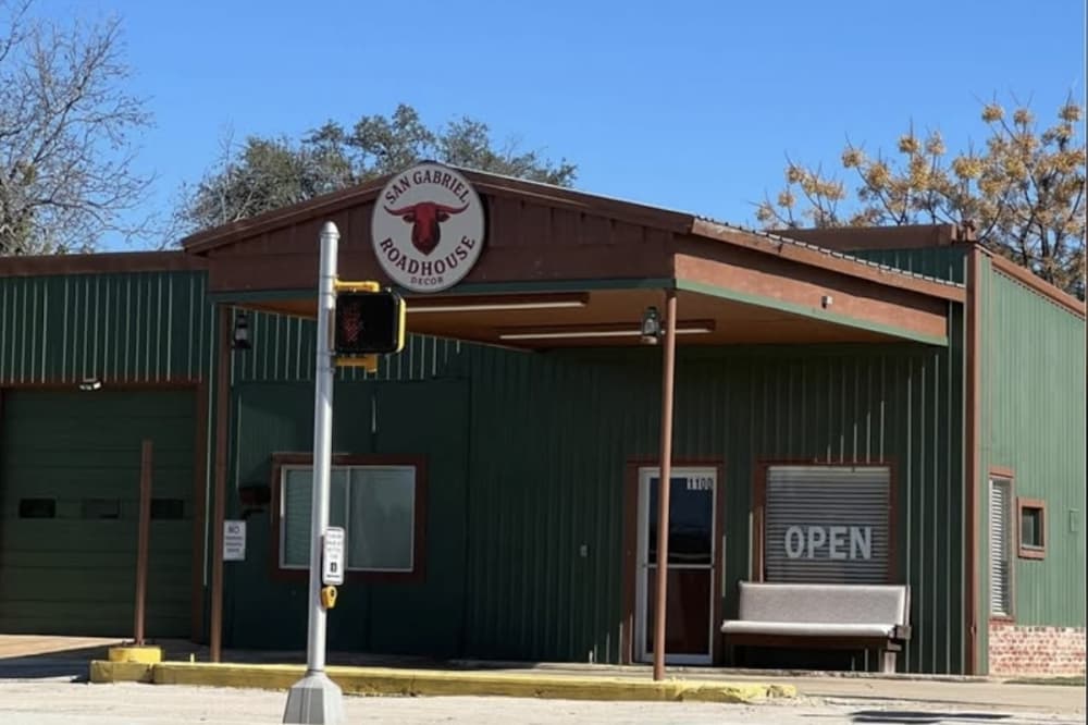 San Gabriel Roadhouse Decor trades eclectic goods in Liberty Hill