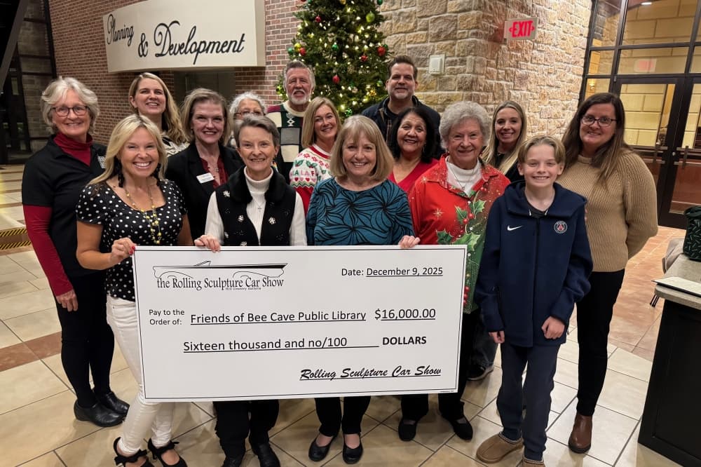 Rolling Sculpture Car Show raises $16,000 for Bee Cave library