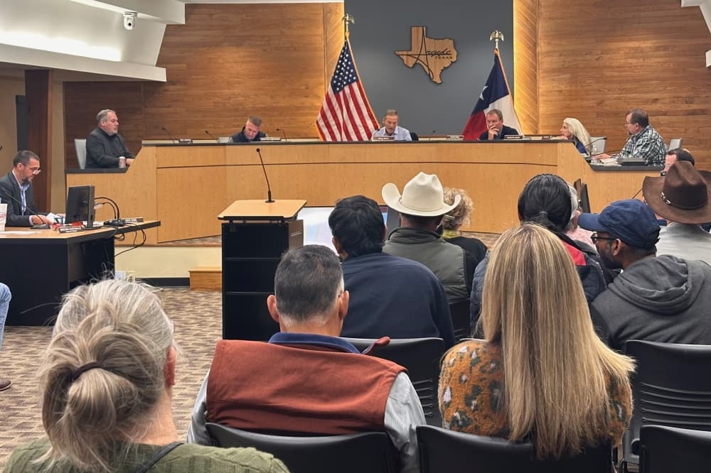 Planning and zoning commission rejects Argyle Landing concrete batch plant