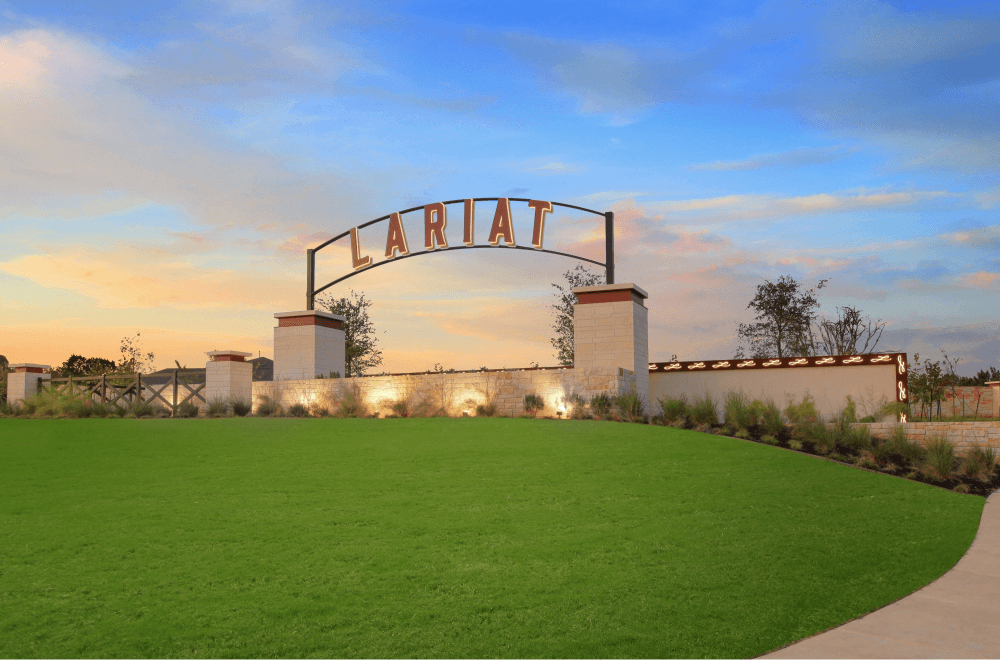 Lariat Liberty Hill welcome sign