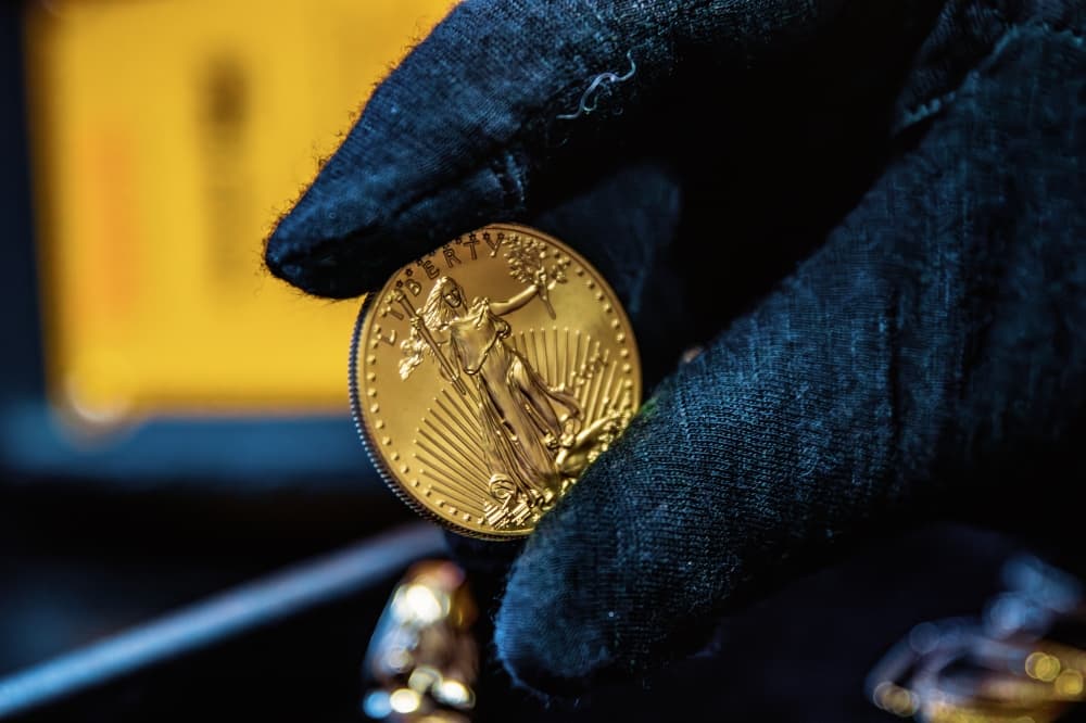 Gold coin