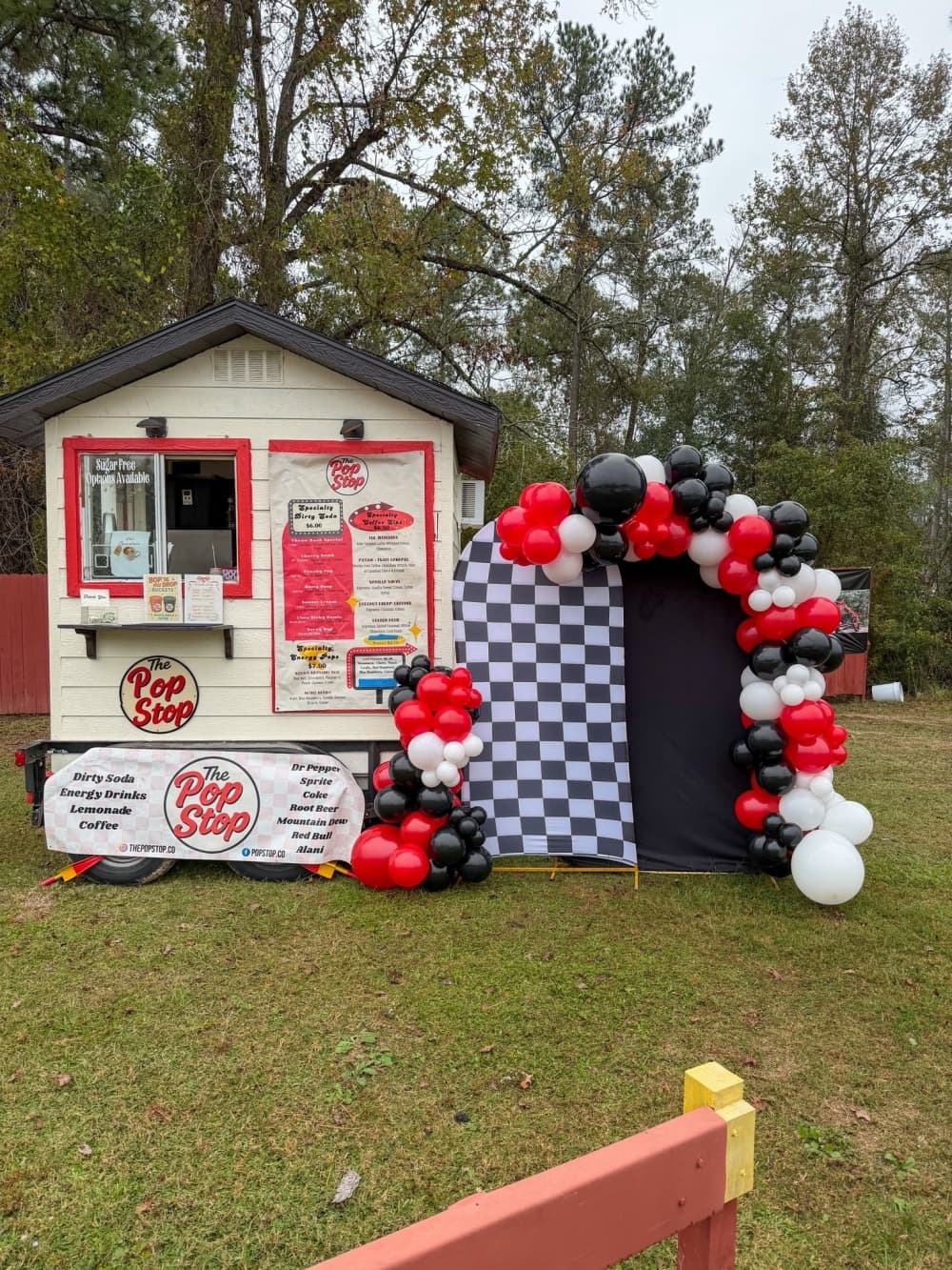 Exterior of The Pop Stop's Roman Forest location