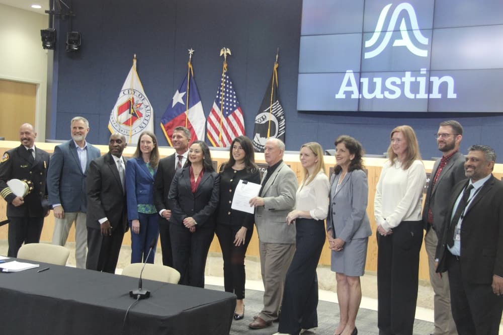 Austin, firefighters association agree to new 4-year labor deal