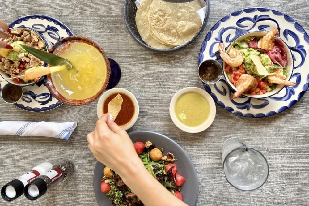 6 places slated to open in South Houston in 2026